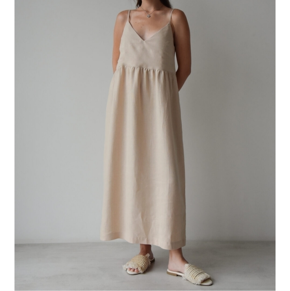 Stl katin, 100% linen,  beige tope color. NWOT size small. BoHo, lagon, Bohemian